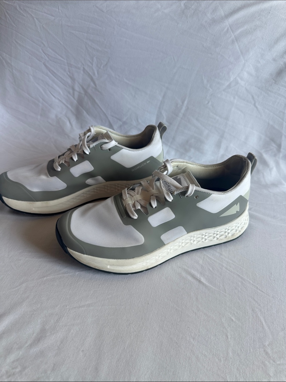 GORUCK Rough Runner White Speed Grey Raven Men's 9 Ruck Run Training Shoe